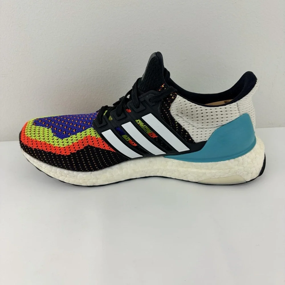 Adidas Women's UltraBoost Rainbow Knit Running Shoes‎ Black Size 7 US EU 38 2/3